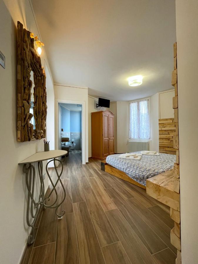 Apartmán Ca De Mez Luino Exteriér fotografie